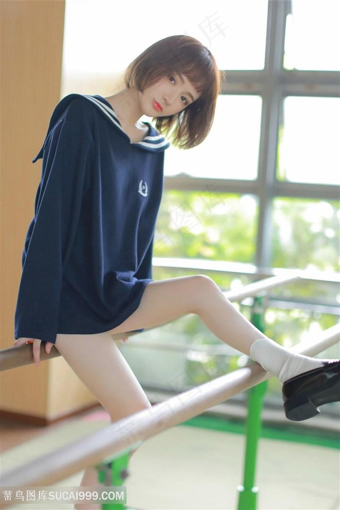 制袜丝服黑丝精品区
